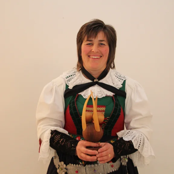sbo_baeuerin_des_jahres_2015_16.jpg