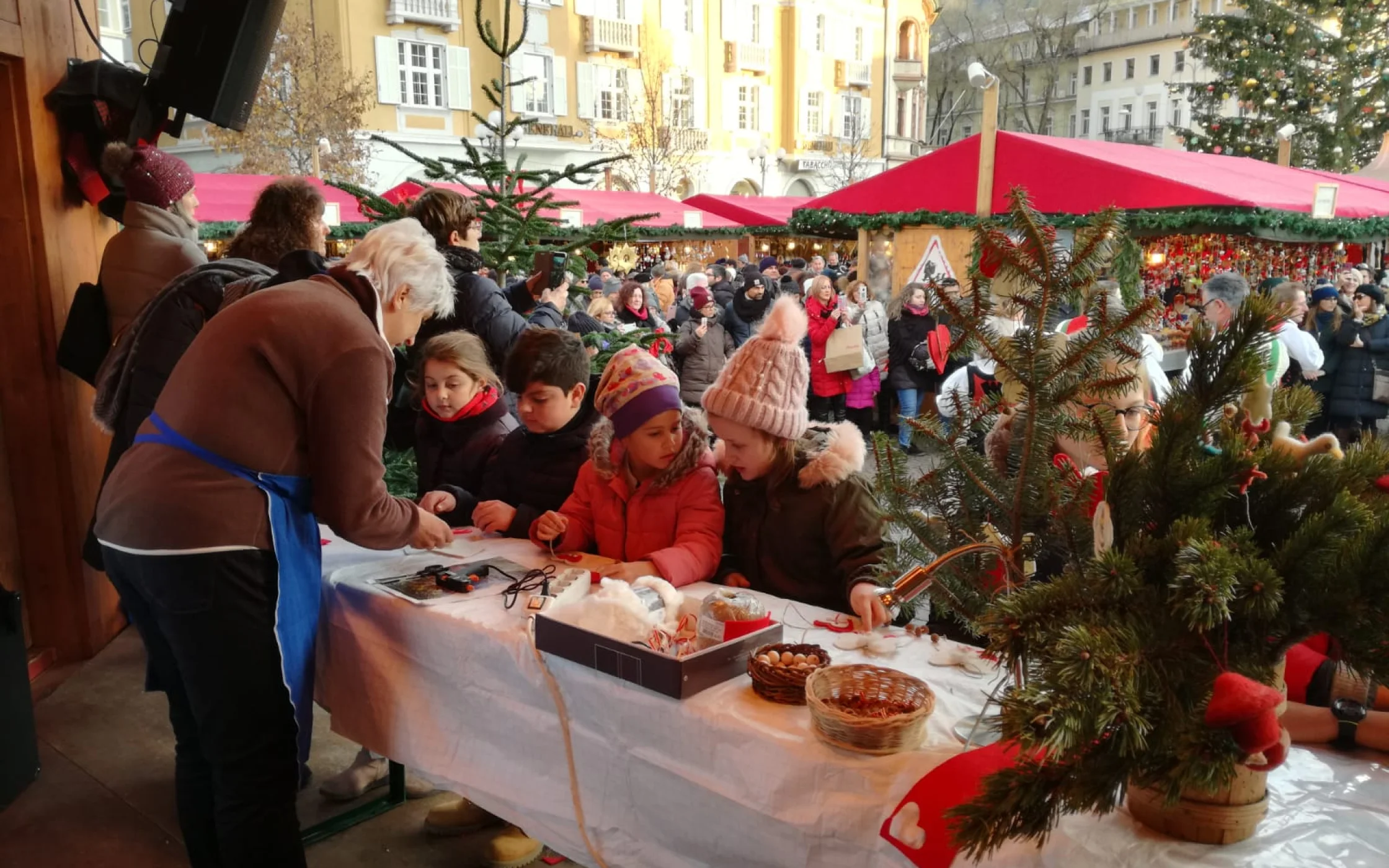 Weihnachtsmarkt_Bozen2019.jpeg